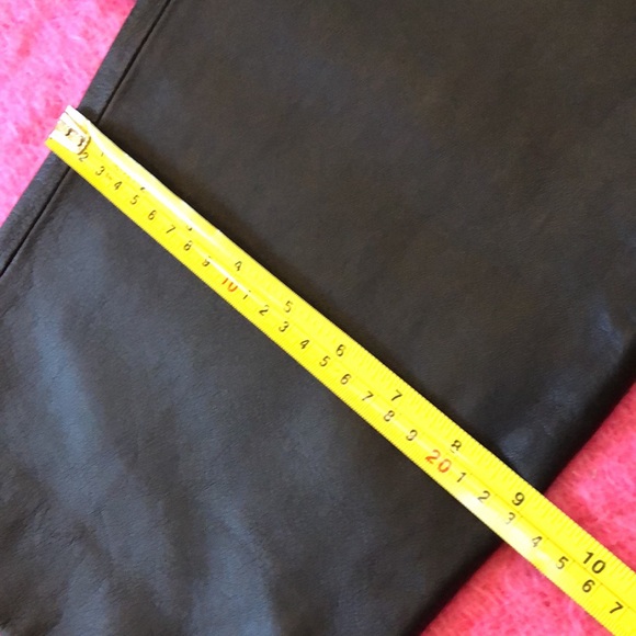 Etcetera Supple Leather high waist classic jean pocket style wide pants. - Picture 9 of 13